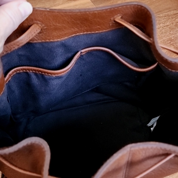 MADEWELL Lafayette Leather BUCKET Bag / EUC - Picture 11 of 13